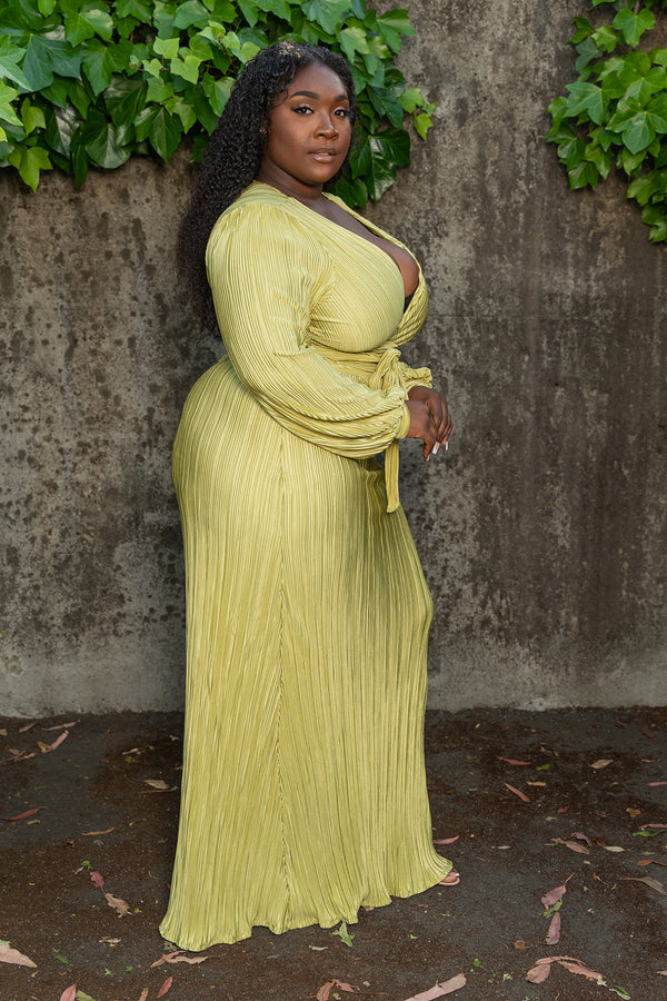 Plus Size "Excuse me Miss" Crinkled Maxi Skirt Set - Lime Green